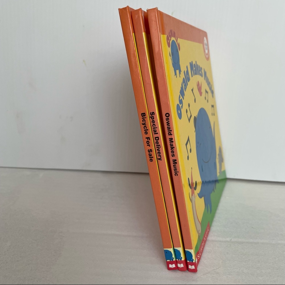 Lot of 3 Oswald Hard Cover Scholastic learning (Nick Jr. Book). - Picture 6 of 6